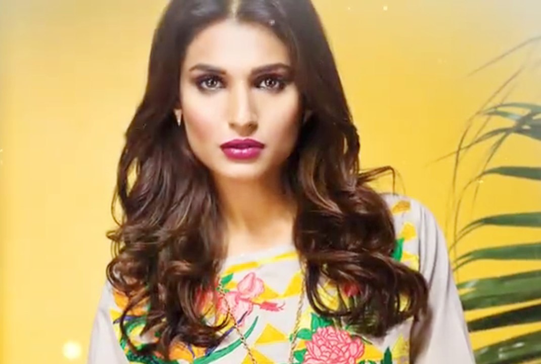 Be formal With Khaadi