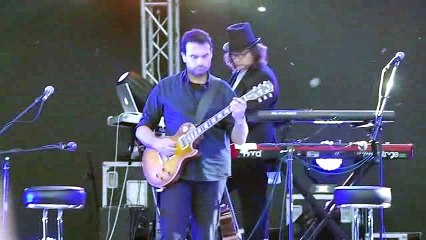 ZAZ  Eblouie Par La Nuit   HQ audio   live Moscow 0612[1]
