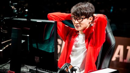 MSI 2016 - Semifinals #1: Royal Never Give Up vs SK Telecom T1 (Game 2)