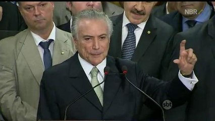 Temer faz primeiro pronunciamento oficial e tenta acalmar investidores