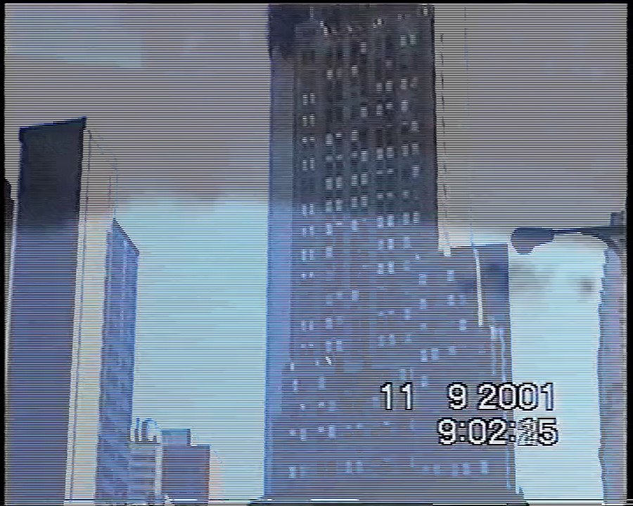 Plane hits skyscraper (High Quality)