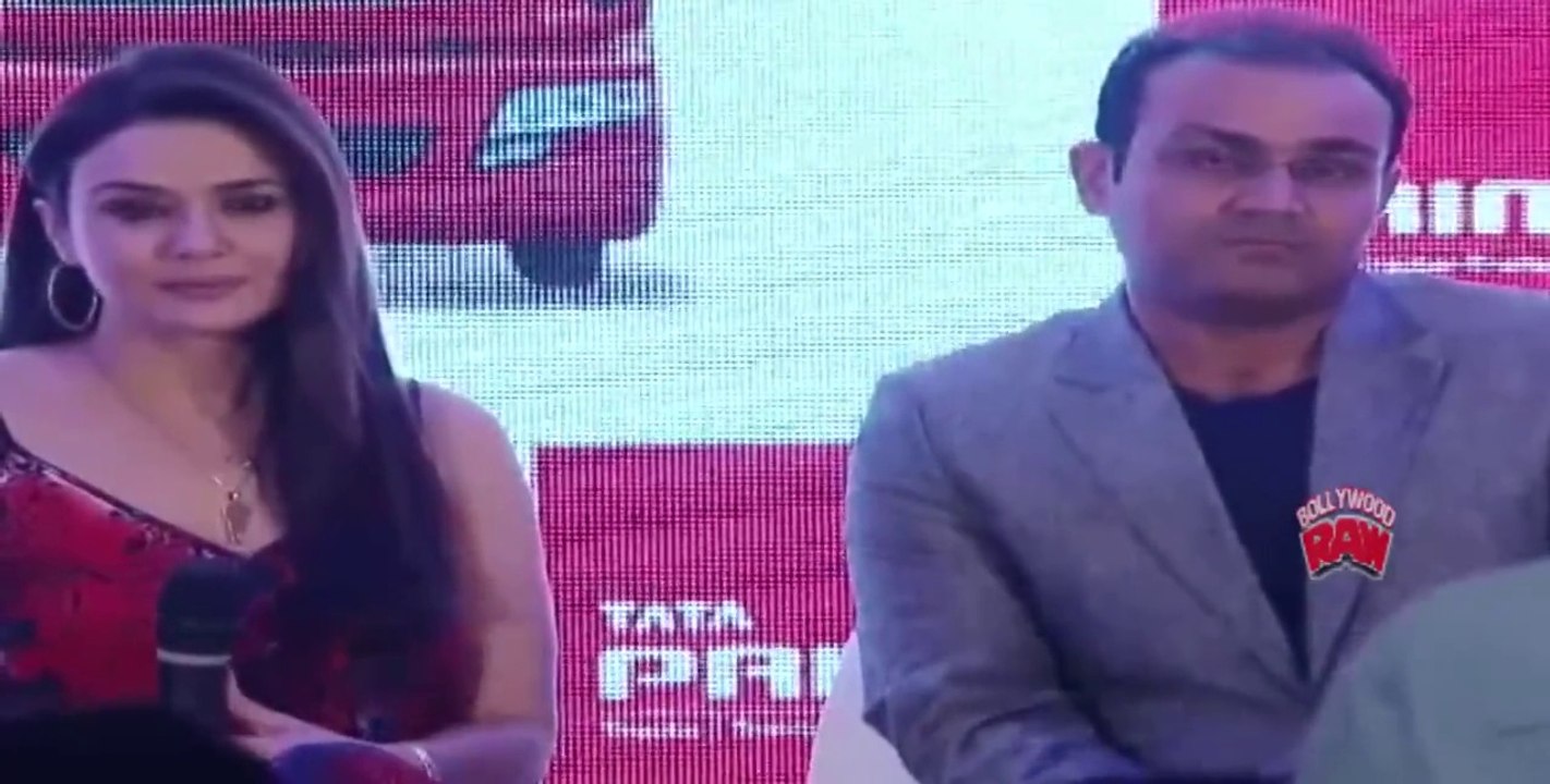 Preity Zinta VS Kings XI Punjab Coach Sanjay Bangar