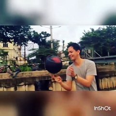 Video Keren Si ganteng Andi Arsyil Rahman Atraksi Bola Di jari Tangan