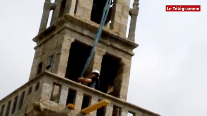 Saint-Frégant (29). Clocher : le dernier voyage de la "Jeanne d'Arc"