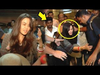 ANGRY Preity Zinta Gets Touched & Harassed By Rowdy Crowd At Airport