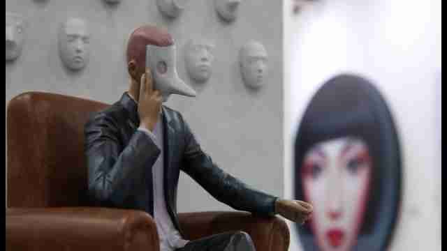 Miles de amantes del arte visitan la Feria de Arte Asequible de Hong Kong