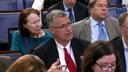 NYT Gardiner Harris V Josh Earnest