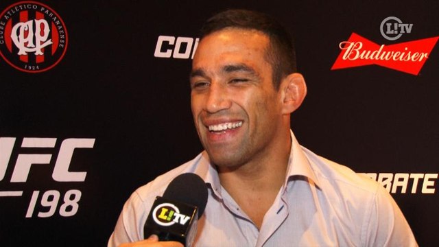 Werdum prepara surpresas para UFC 198 e acredita em finalização contra Miocic