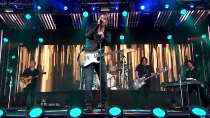 Goo Goo Dolls Perform So Alive