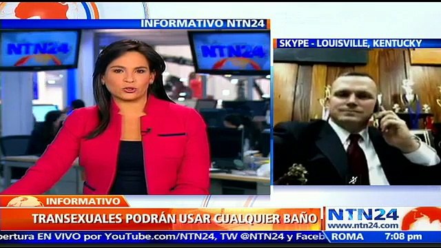 Rector Thomas Aberli revela a NTN24 que su escuela no ha tenido problemas con que los transexuales usen el baño de su preferencia