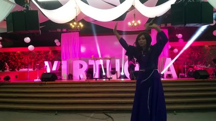 ELLA SE LLAMA DIANA MENDIOLA