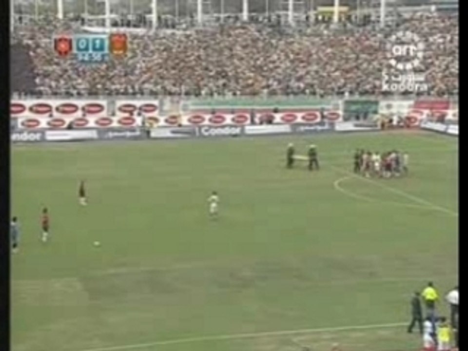 les deux cartens rouges de la final en coupe d'algerie 2007