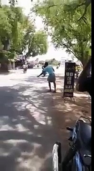 Latest Indian Funny Videos Compilation 2016 - Indian Whatsapp Videos - Videos De Risa 2016 (6)