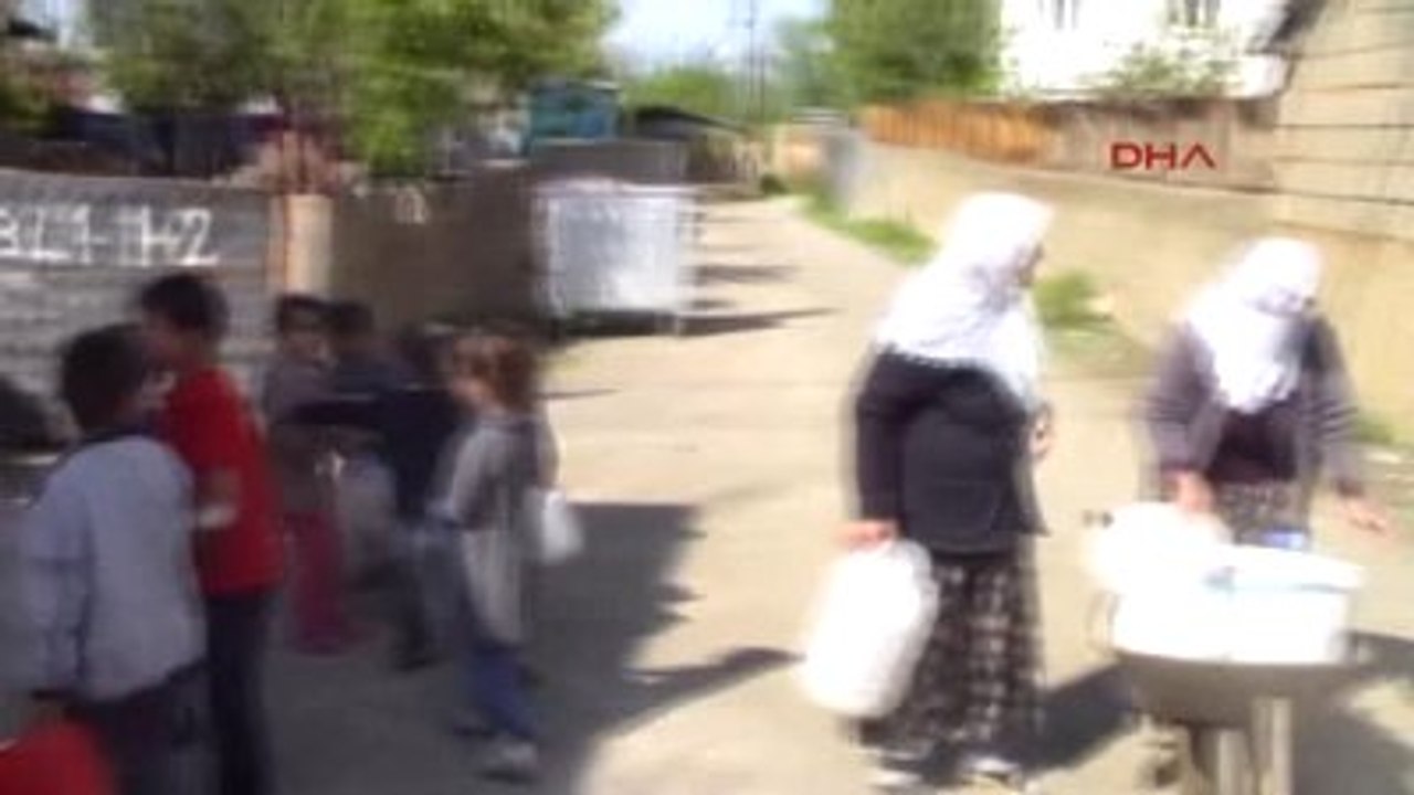 Muş-Elektrik Borcu Yüzünden Su Kesildi, Kadınlar Perişan