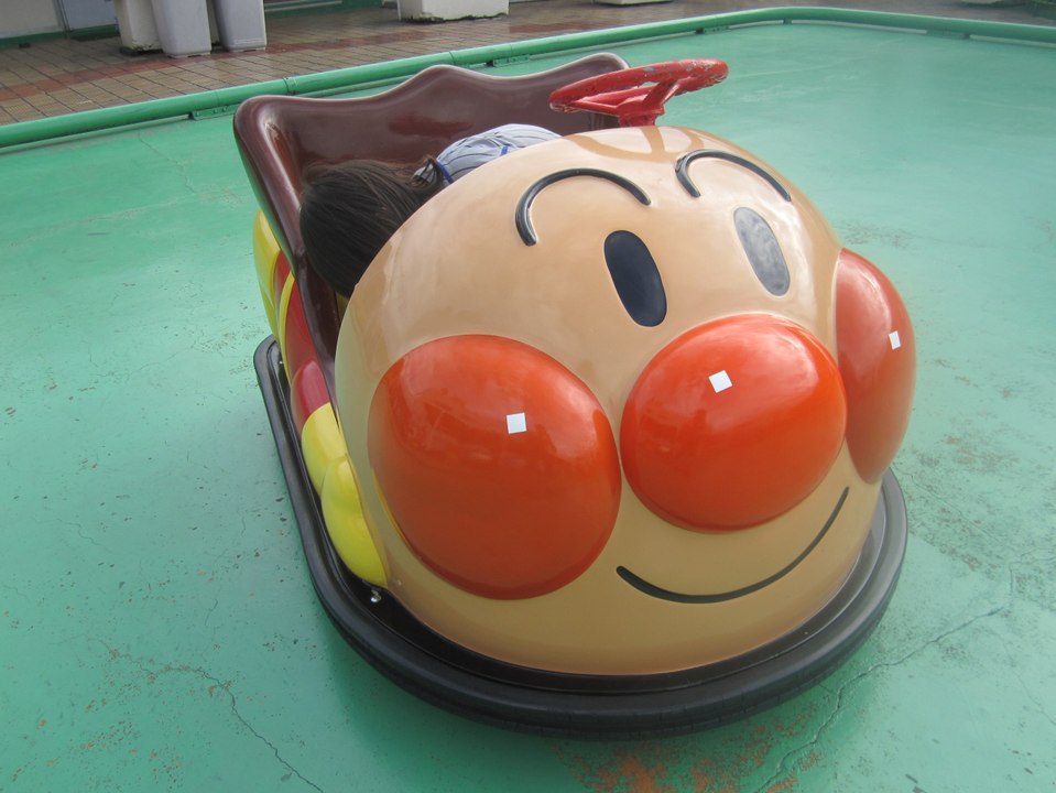 [ Game Center vehicle ] Nakayoshi drive Anpanman 【ゲームセンター乗り物】 アンパンマンのなかよしドライブ