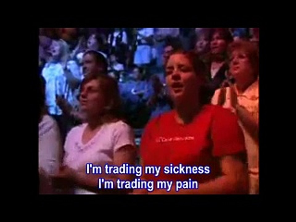 Women of Faith - I'm Trading My Sorrows (Re-posted with lyrics by Frankie Toh)