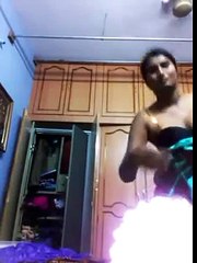 Actress Swathi naidu blue saree wearing selfie  hd video