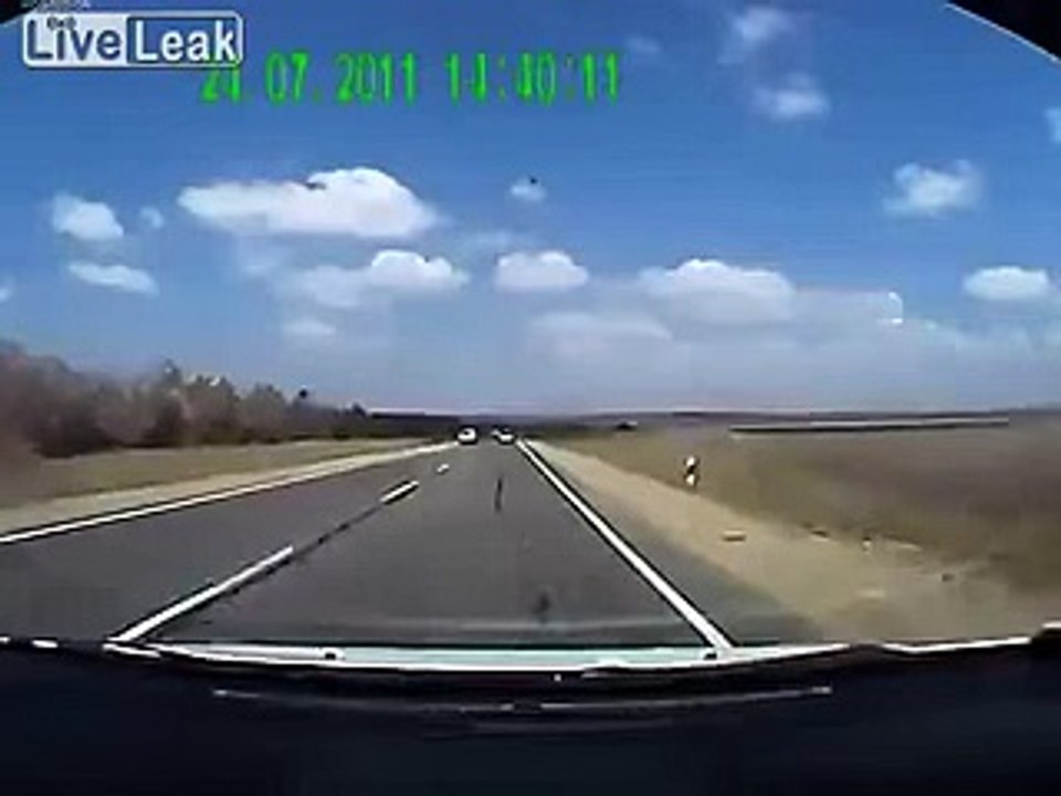 Impressive car crash caught on camera