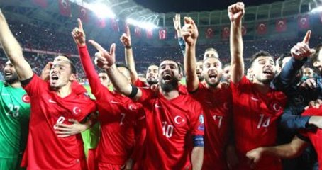 Arsenal, Beşiktaşlı Oğuzhan Özyakup'u Transfer Etmek İstiyor