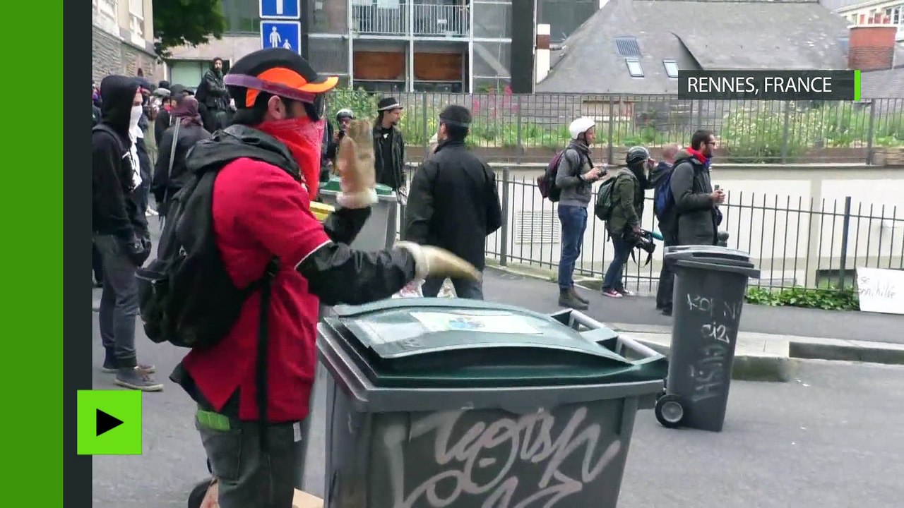 La police rennaise disperse la manifestation interdite contre la violence policière