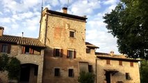 Rustico - Casale in Vendita, via Cattaneo, 20-22 - Corciano