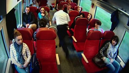 Un conducteur de train averti les passagers d'une collision en Pologne!