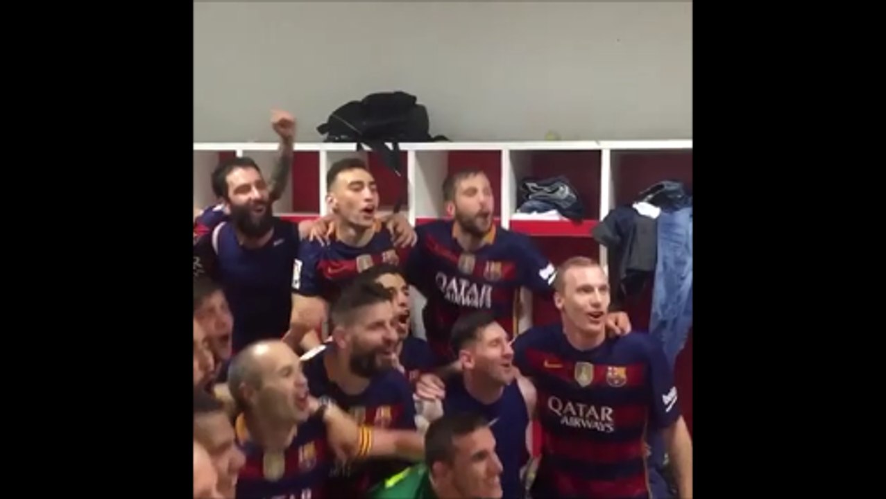 Barcelona Celebrating Winning La Liga Title In The Locker Room!