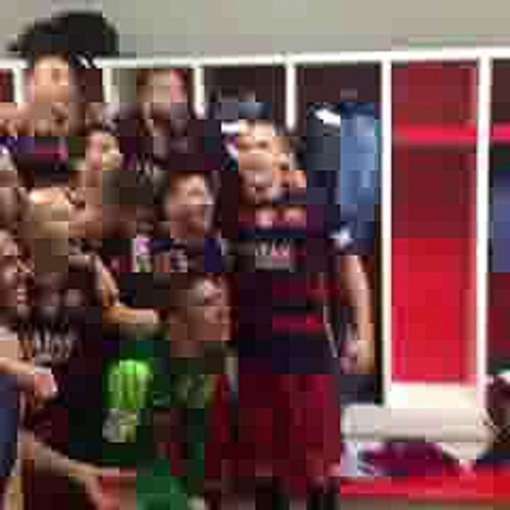 FC Barcelona players sings "Campeones, campeones, campeones!" (14/05/2016)