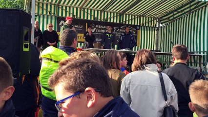 14/05/16 : remise de la coupe des U11 à Ecourt