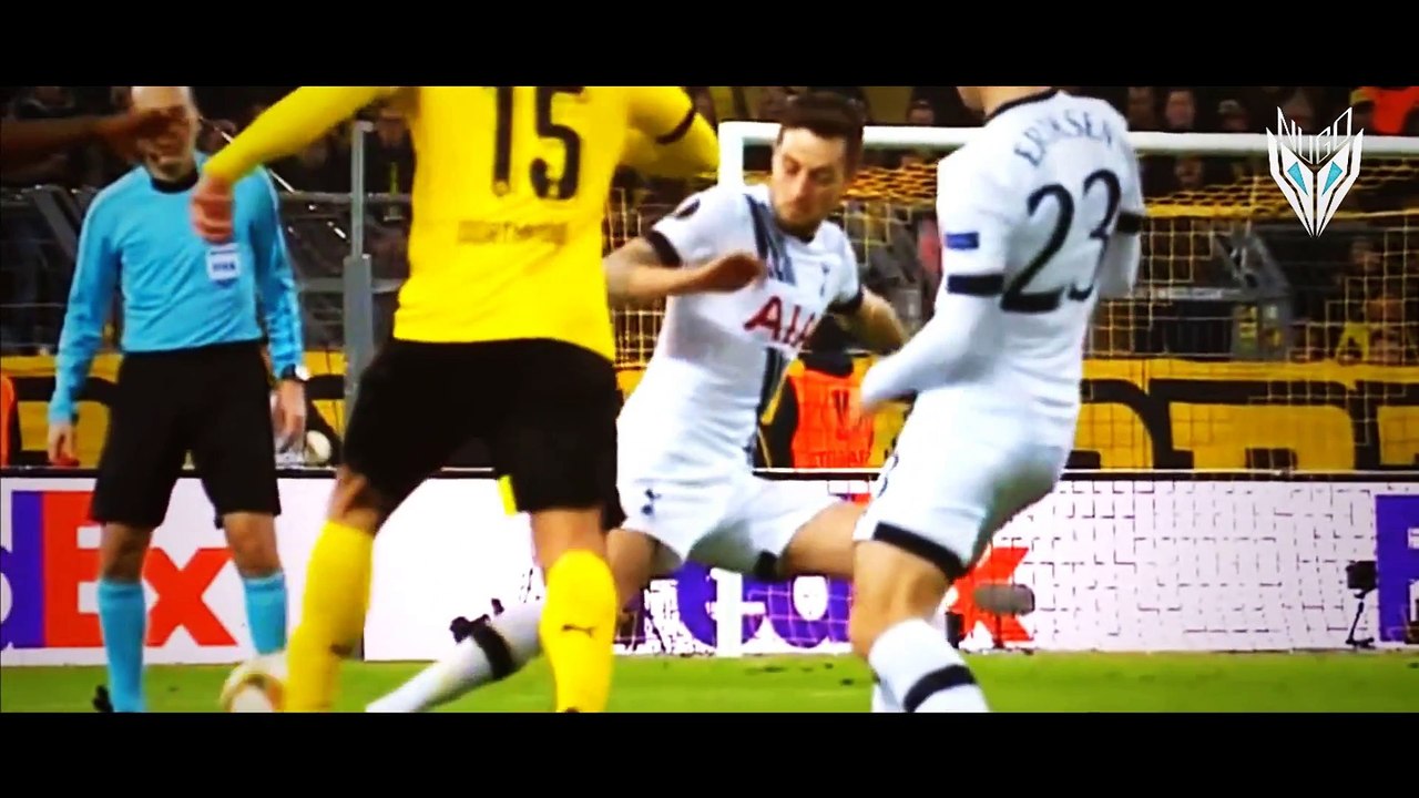 Mats Hummels - Welcome To Bayern Munich ● 2015-2016 HD