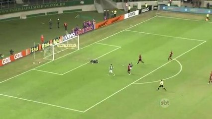 Palmeiras goleia o Atlético-PR na estreia do Brasileirão
