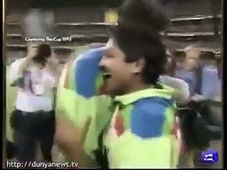 This Is Excellent Reply By Imran Khan To Those Who Tried To Throw Shoes On Him