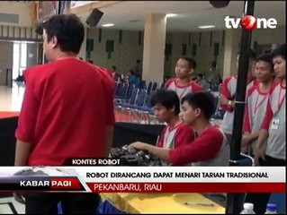 Aksi Robot Bermain Bola dan Menari