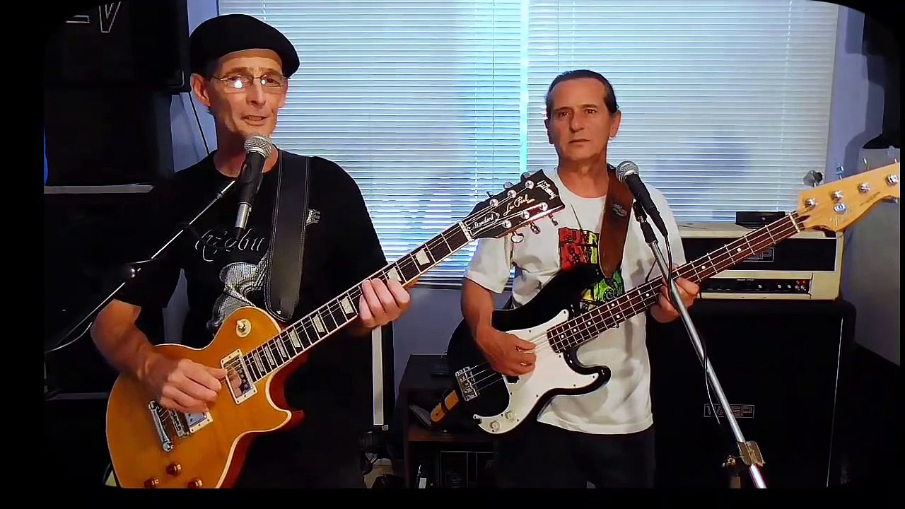 I Saw Her Standing There - The Beatles Rock n Roll - RockLedge Boys