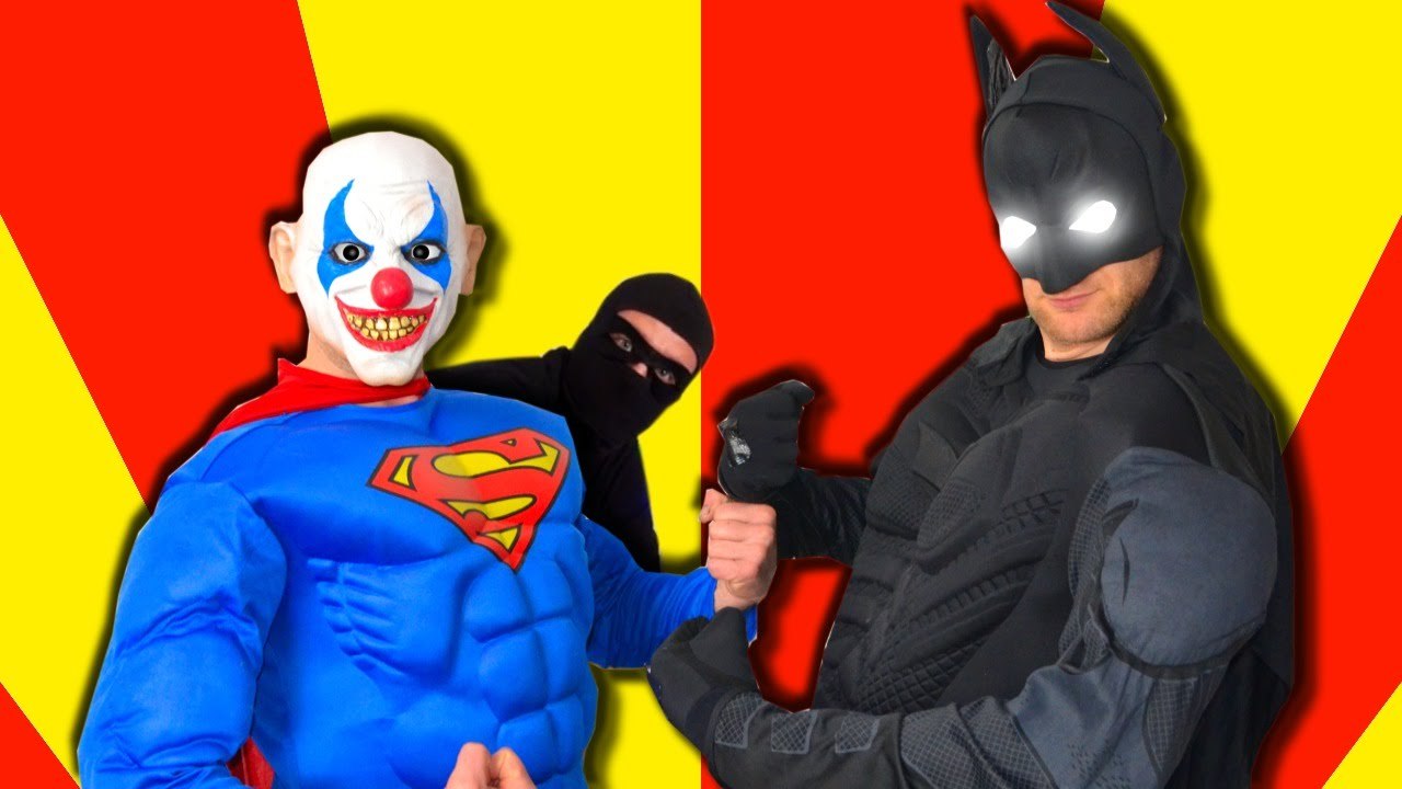 BATMAN v SUPERMAN - Real Life Superhero Battle! Death Match Fight (1080p)