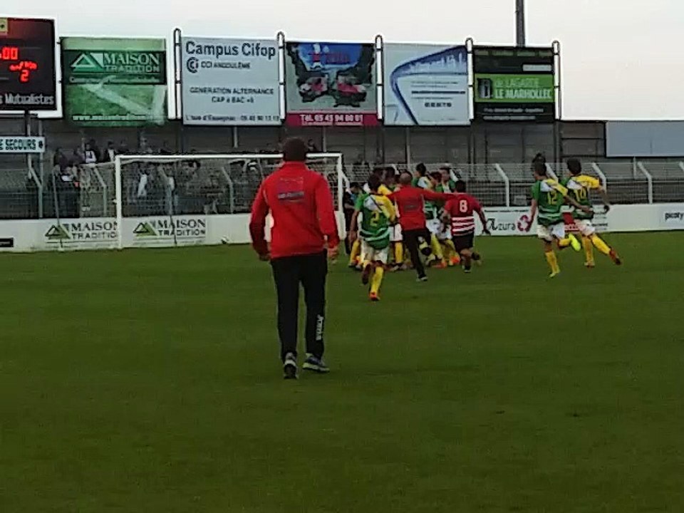 Finales de la coupe Charente: tir au but final donnant la victoire à Jarnac