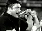 New Zealand Rugby Team - The Haka (Maori War Chant)