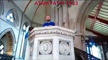 'Çılgın İmam' olarak tanınan İmam, kilise'de 'Kafirun Suresi okudu...