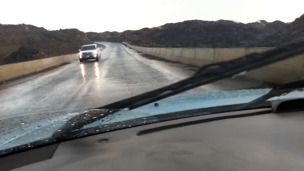 امطار الفواره بمكه المكرمه الاحد 25-6-1434