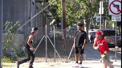 JUMPING PEOPLE IN THE HOOD PRANK!!!