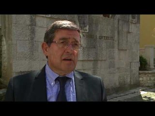 Kadare rikthehet në shtëpi - Top Channel Albania - News - Lajme