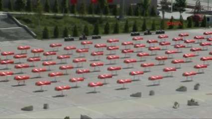 Karabük - Şehitler ve Aileleri İçin Bayrağa Sarılı 150 Tabutla Kısa Film Çekti