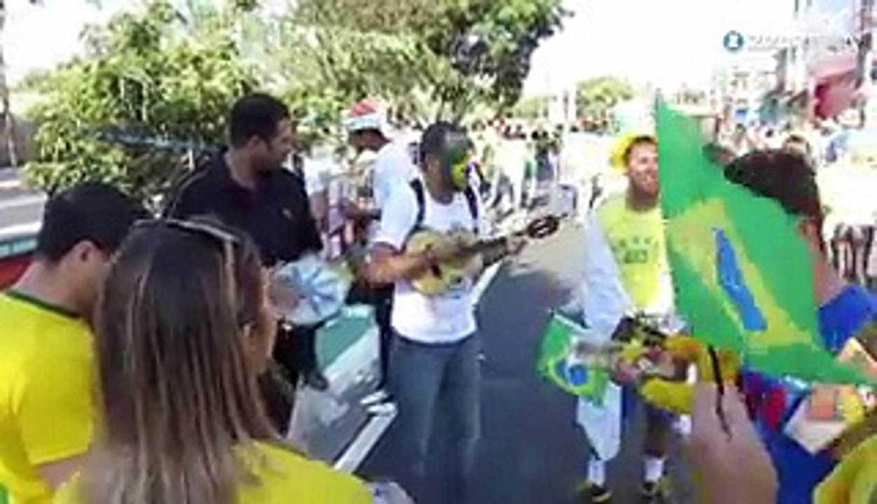 Brazil's most beautiful faces show their WC support
