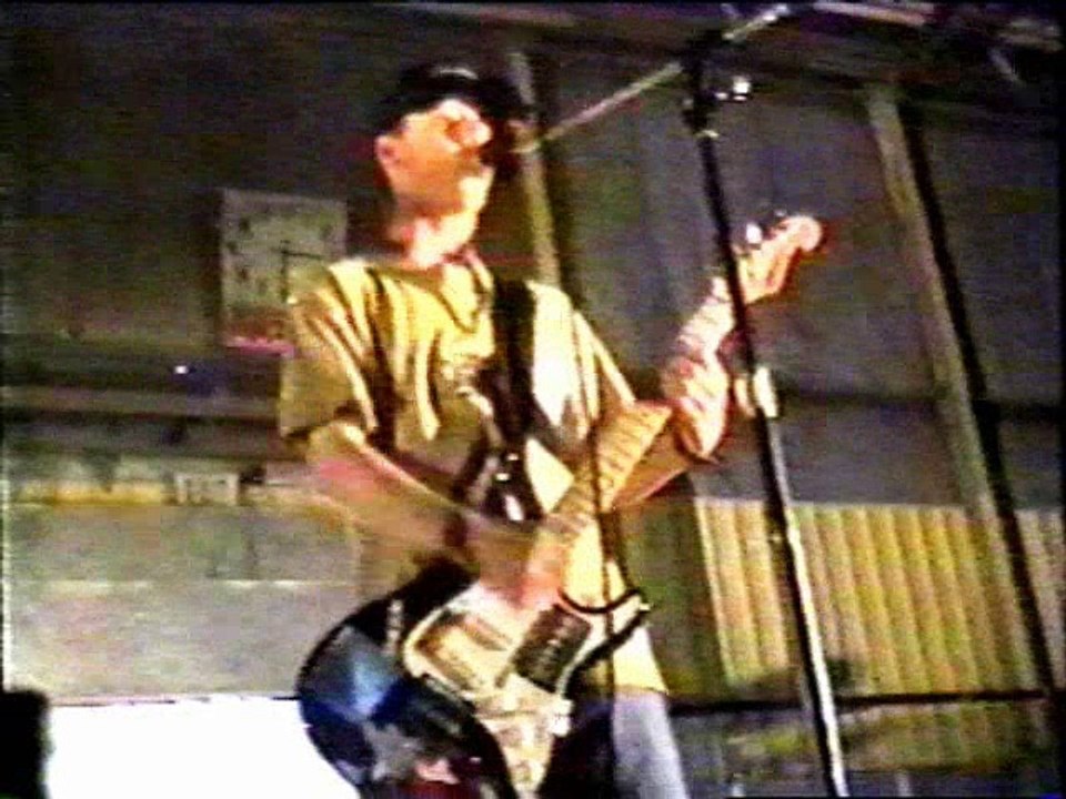 Fractured - 02 - Straightline