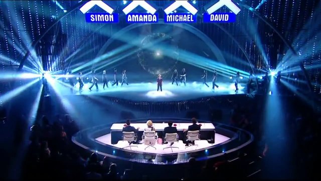 Boy Captivates The Crowd With His Angelic Voice, But Wait Until You Who Comes Out Behind Him