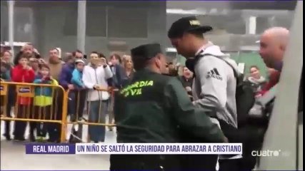 Cristiano Ronaldo protected a young fan from security