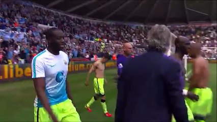 Manuel Pellegrini Throws His Jacket To City Away Fans!