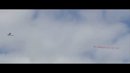 Crazy Sunderland Fans Hired A Plane To Fly Over St James Park With A Special Message!