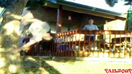 vidéo drole de chute avec voix off délirante compil 7