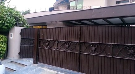 Dha Lahore Offers beautiful House for Sale Owner Build brand new